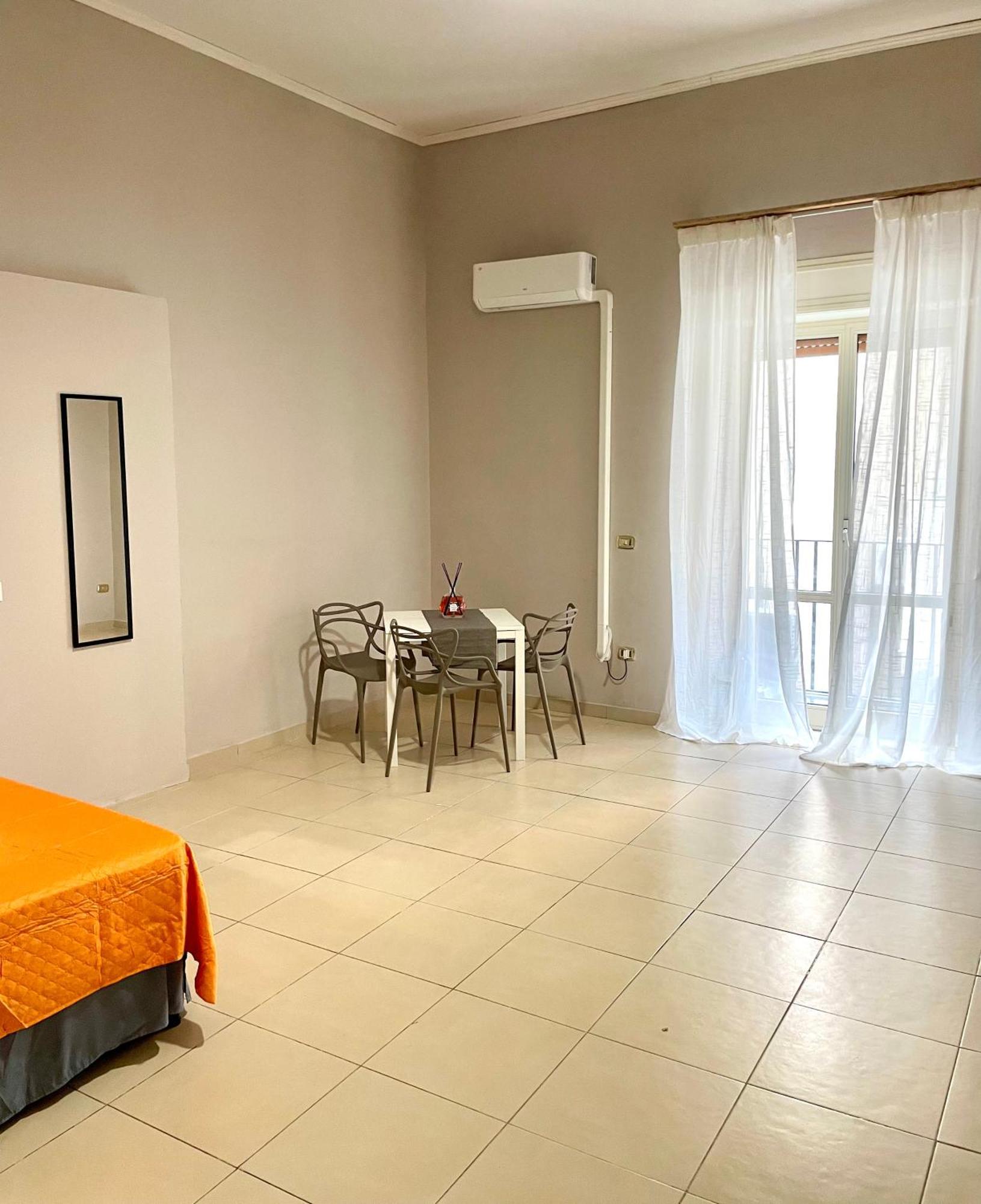 Apartment Bellebbuono A Casa Naples