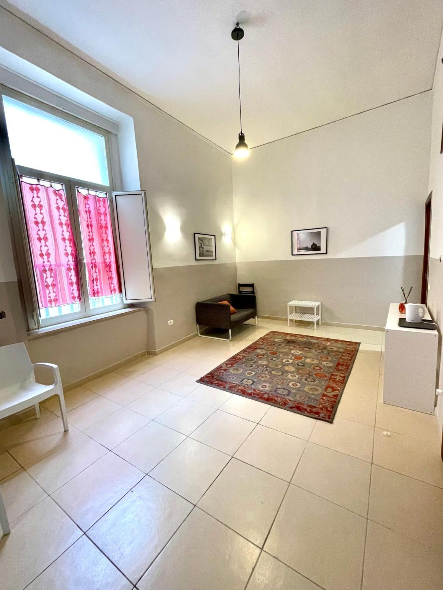 Bellebbuono A Casa * Naples
